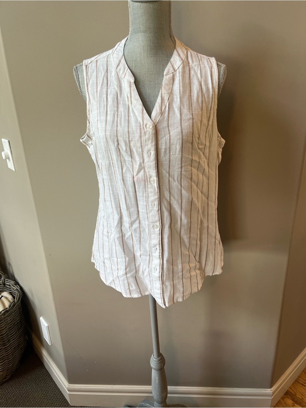 Sleeveless Button-Front Linen Blend Top in Light Beige Stripe